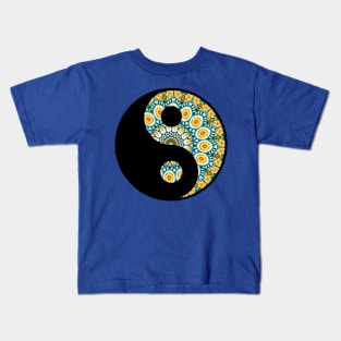 MOTION OF YING AND YANG Kids T-Shirt